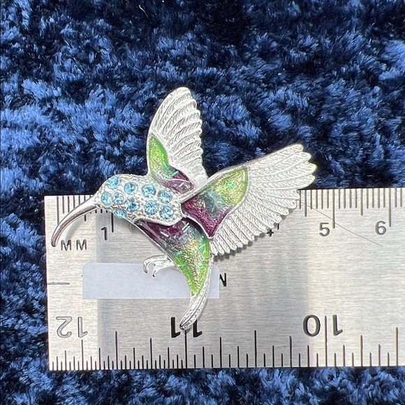Colorful Hummingbird Bird Pin - Picture 5 of 5
